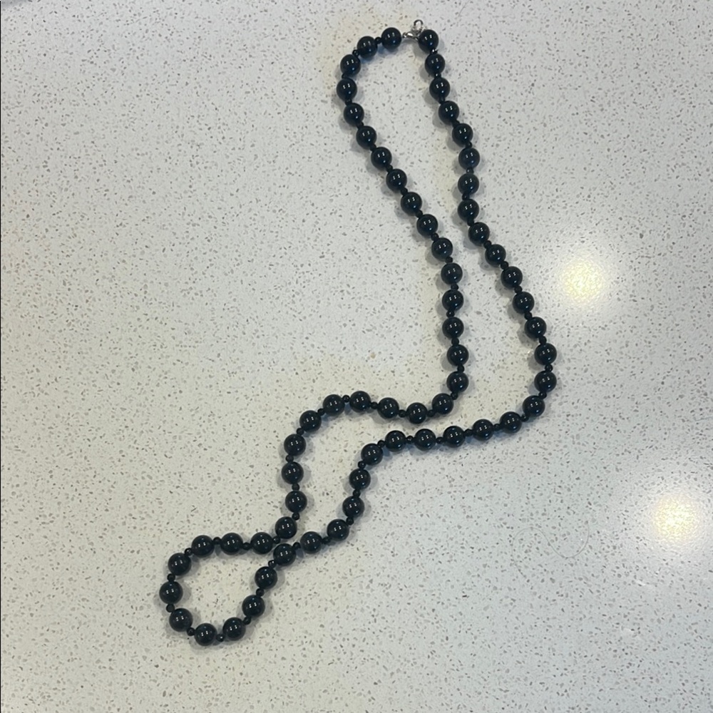 Elegant Black Beaded Necklace